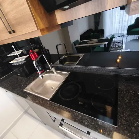 5 Star Facilities/walking Distance To Amenities And The Lejlighed Alanya
