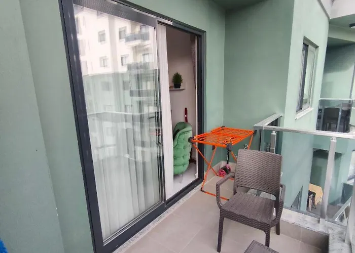 Lejlighed 5 Star Facilities/walking Distance To Amenities And The *