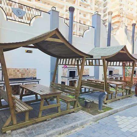 5 Star Facilities/walking Distance To Amenities And The Alanya
