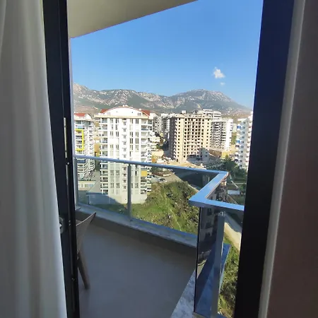 5 Star Facilities/walking Distance To Amenities And The Appartement