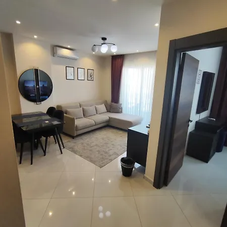 5 Star Facilities/walking Distance To Amenities And The Alanya