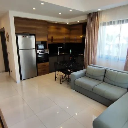 5 Star Facilities/walking Distance To Amenities And The Appartement