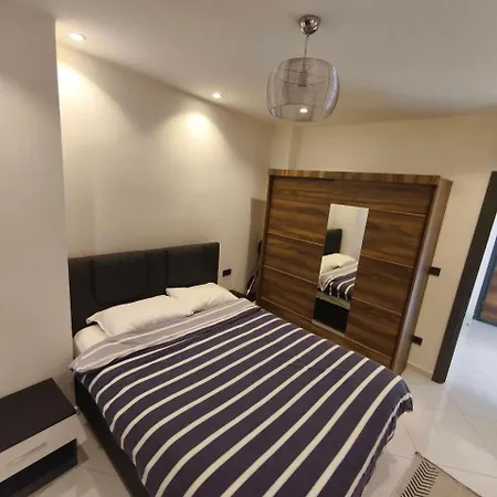 5 Star Facilities/walking Distance To Amenities And The Alanya