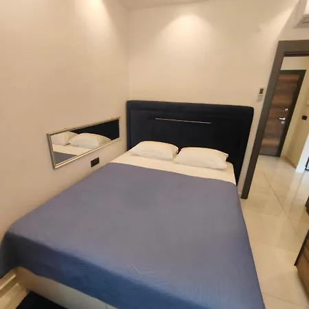 5 Star Facilities/walking Distance To Amenities And The * Alanya