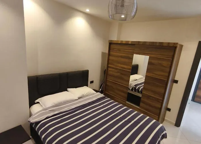 5 Star Facilities/walking Distance To Amenities And The Alanya