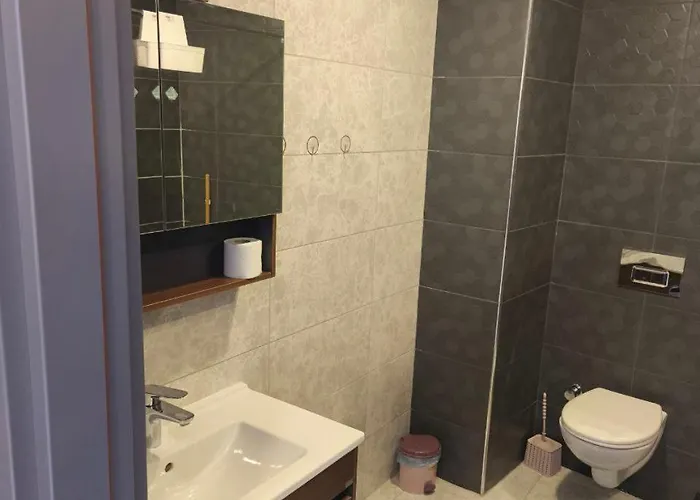 아파트 5 Star Facilities/walking Distance To Amenities And The